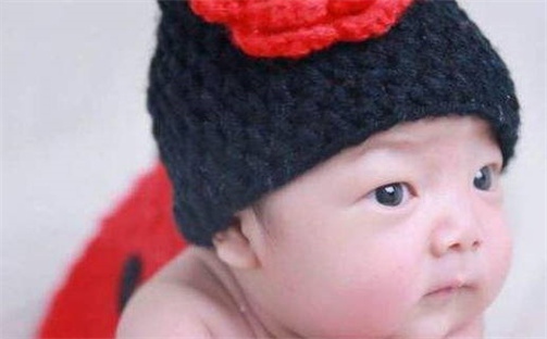 方姓文雅内涵的女孩名字