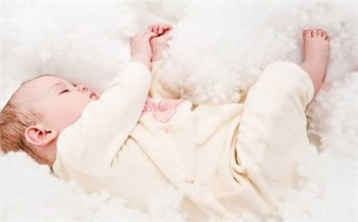 邹姓温柔甜美的女孩名字