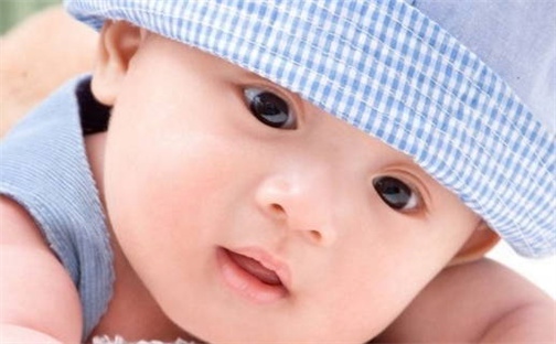 何姓精致典雅的女宝名字