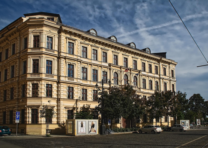 美国确诊近200万,美国确诊超200万