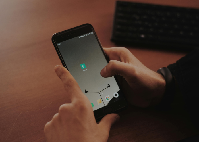 【须臾在现代汉语中的意思,须臾在现代汉语中的意思解释】