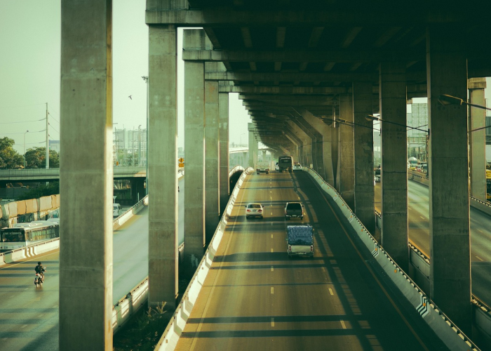 dnf黯淡徽章怎么升级，dnf暗淡的荧光剑