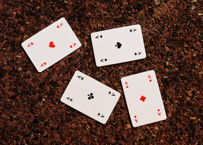 31省区市新增12例均为境外输入(31省区市新增境外输入13例)