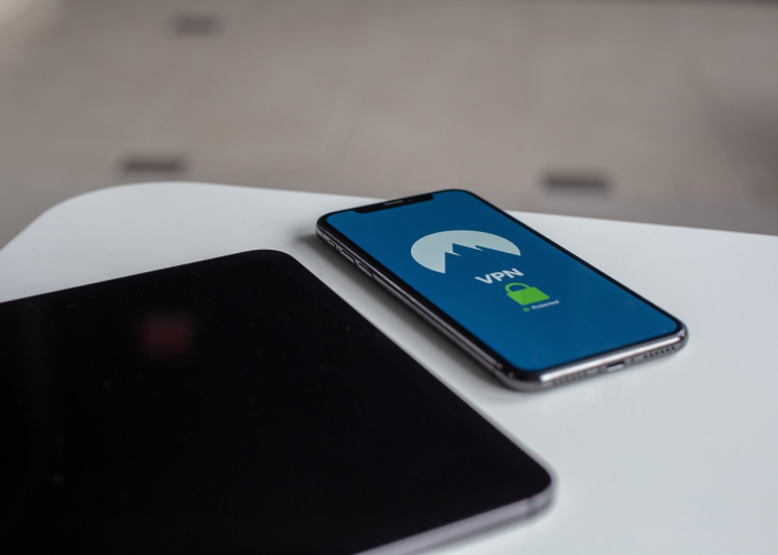 102例背后的温度：一座城市的从容与温度，如精密仪器的公共防疫体系