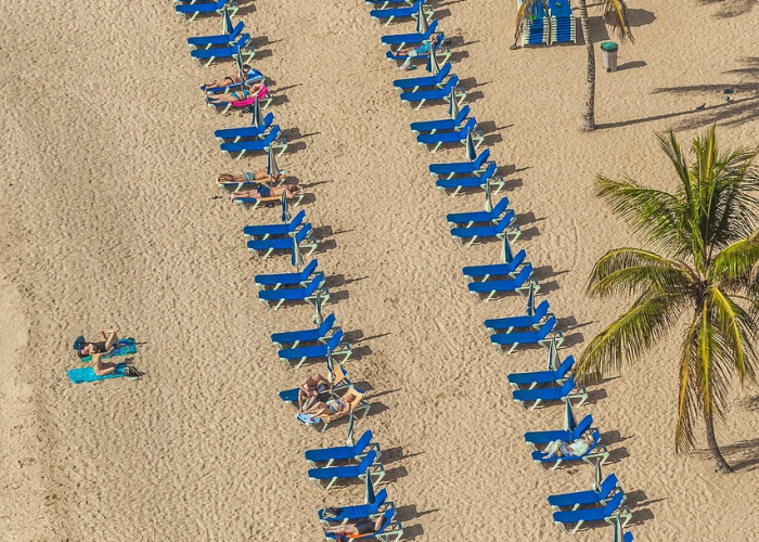 89例初筛阳性背后的生命孤岛：疫情阴影下的微光，筑起人性屏障