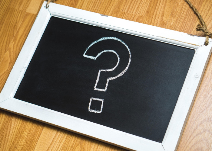 鬓边不是海棠红曹贵修，鬓边不是海棠红曹贵修扮演者