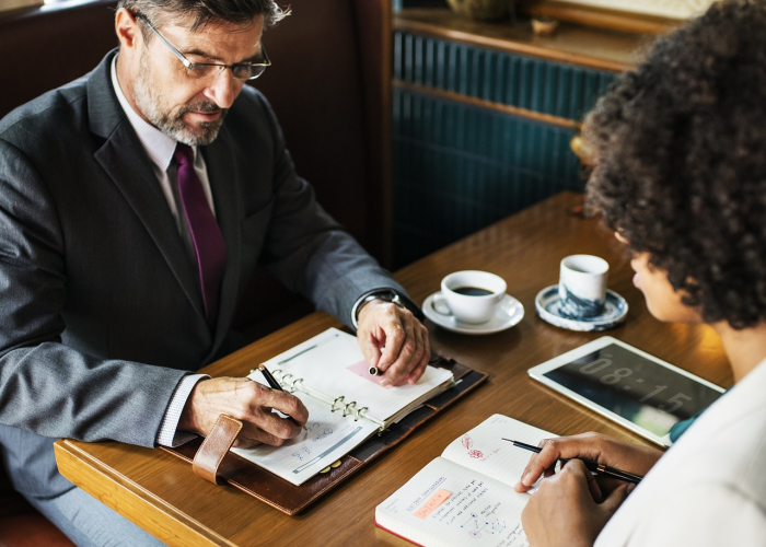 金价大跳水，银价暴跌！事关黄金，工行、建行，同日公告