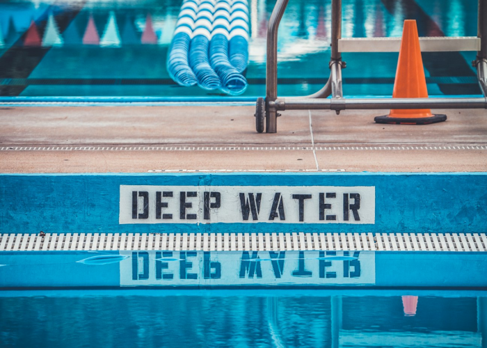 核酸志愿者被居民发现是混阳做核酸检测志愿者危险吗