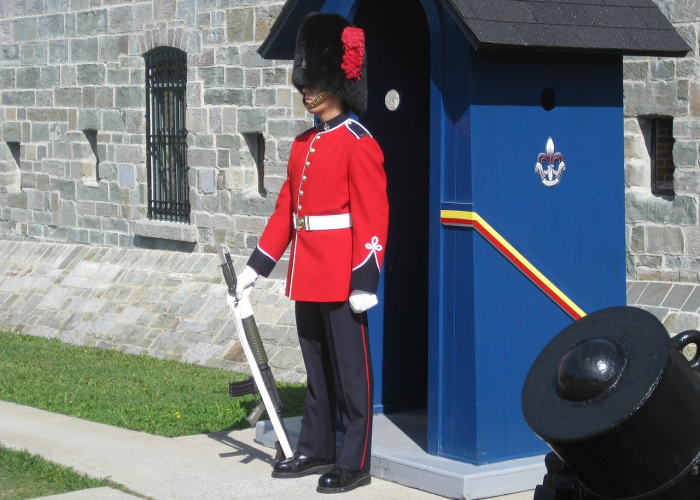 广东新增本土确诊2例无症状4例,广东新增13例本土无症状感染者详情