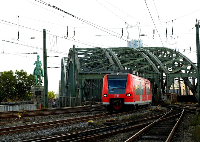 北京新增1例核酸阳性从上海抵京：上海到北京新冠